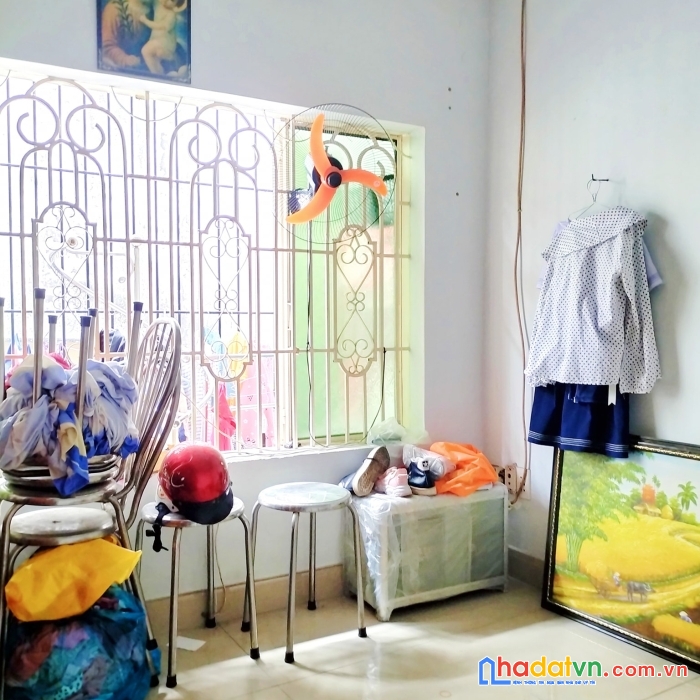 Nhỉnh 4 tỷ có nhà 2 tầng ngang 5m gần chợ phạm văn hai giáp phú nhuận quận 3