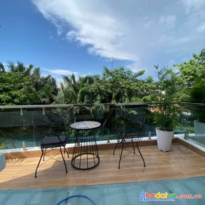 Chính chủ bán nhà lâm văn bền, 80m2, mt 5,5, giá 8,8tỷ, view sông.