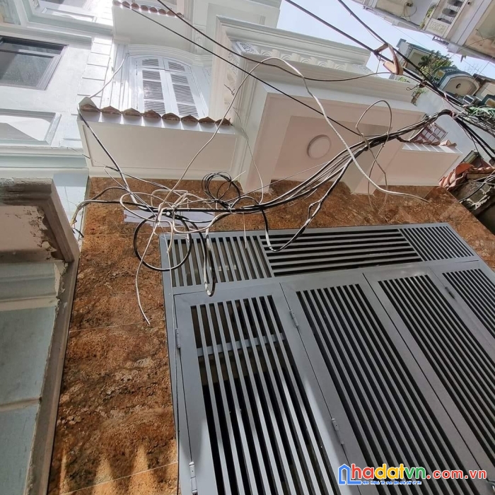 Nhà đẹp bùi xương trạch - hai mặt ngõ - 6 ngủ - hai thoáng - ba gác đỗ cửa