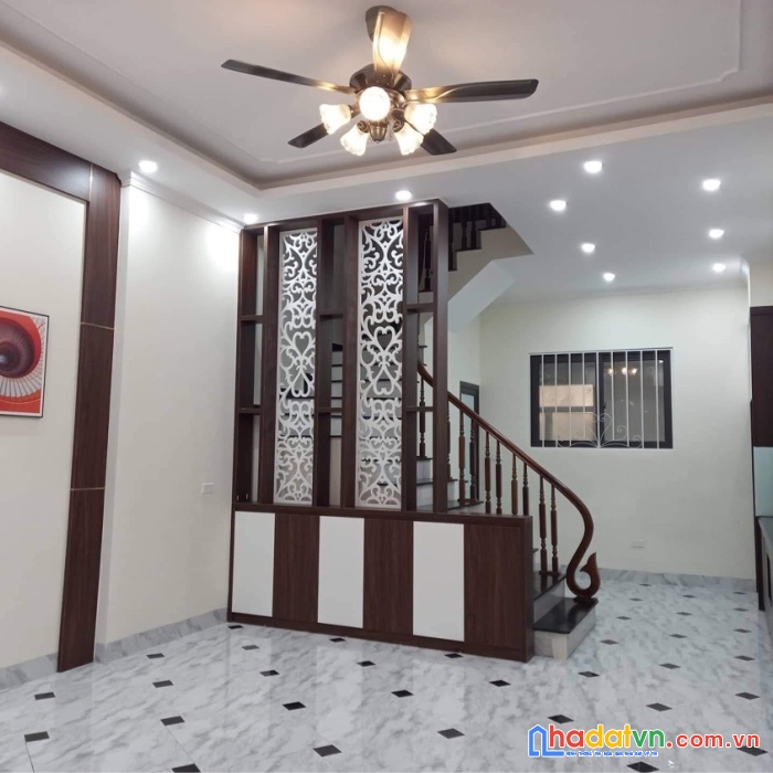 Bán nhà phân lô la khê hà đông 33m2 ô tô 4 tầng nhà đẹp 4.1 tỷ