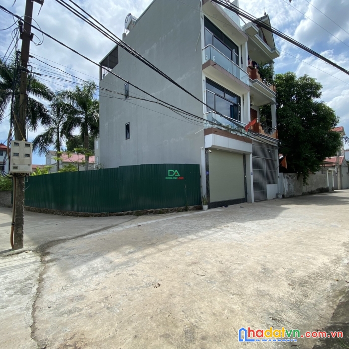 Bán lô góc 46.6m2 sát cv thượng phúc bắc hồng