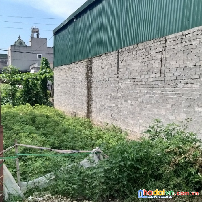 Bán đất phố ngô gia tự long biên gần cầu chui ô tô chạy vòng quanh  42m-mt5- hơn 3 tỷ 0973070745
