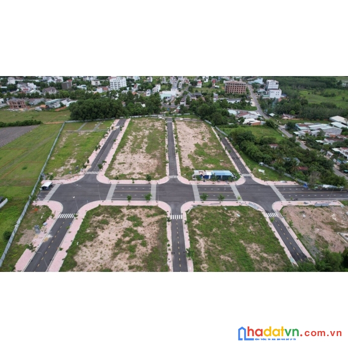 Cần bán lô đất vị trí đẹp tại thành phố tây ninh