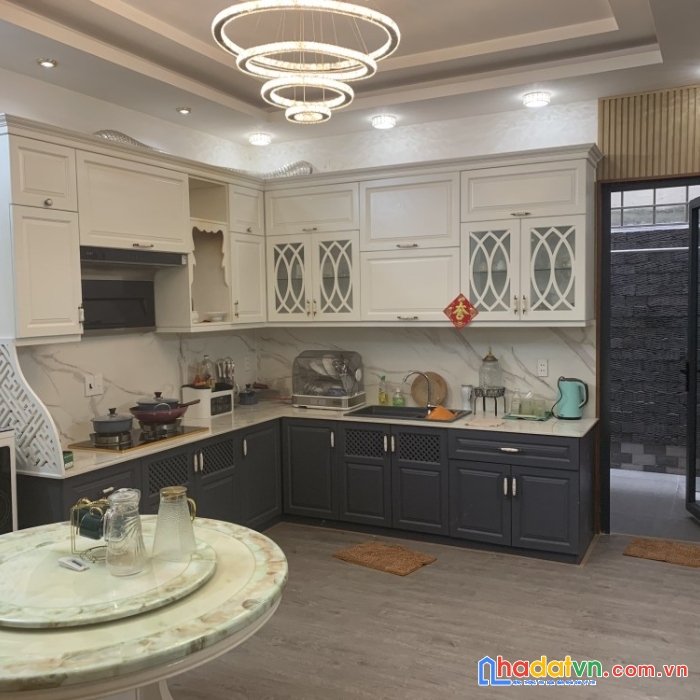 Bán nhà đường hương lộ 2, bình tân 72m2. 4 tầng giá 6,6 tỷ