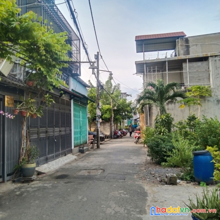 Bán nhà hxh lê đình cẩn, bình tân, 3 tầng, 70m2 giá 4,45 tỷ