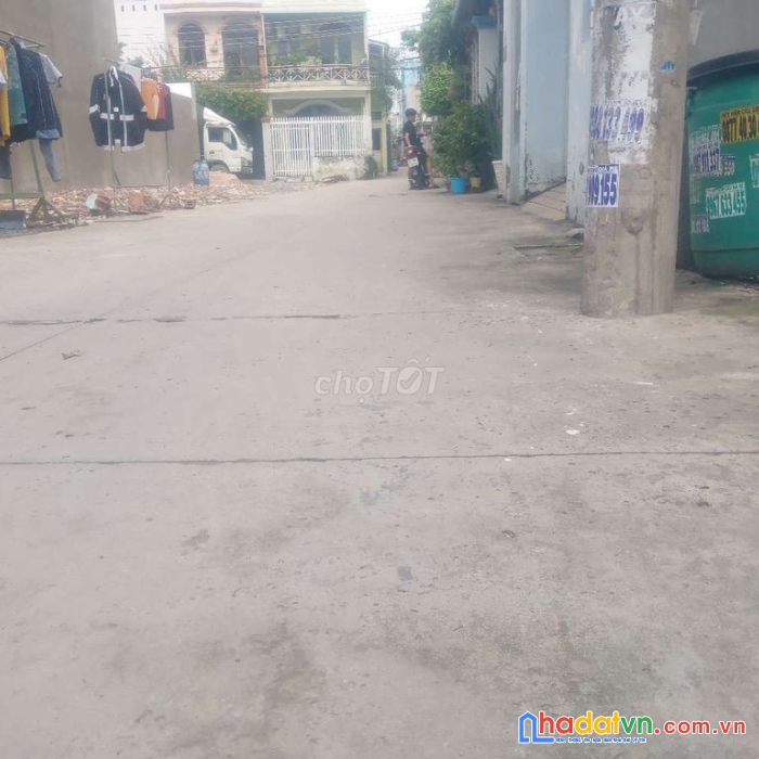 Chính chủ bán đất tặng nhà ngay trung tâm hành chính dĩ an,bình dương