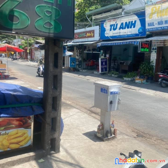 Bán nhà mặt tiền trịnh đình thảo, tân phú, ngang 5.6 x 30, giá 16 tỷ.