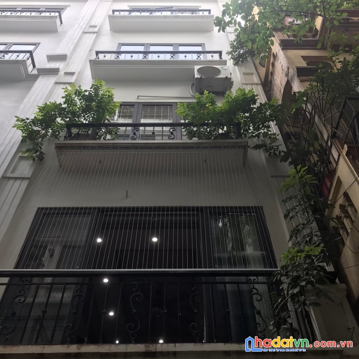 Bán nhà hoàng mai - diện tích 52m2 x 5 tầng - giá chào 9 tỷ 800