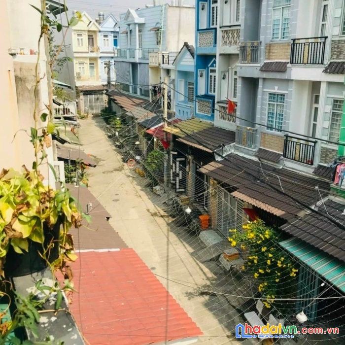 Văn hiếu 0988854978  nhà bình thạnh 80 m2, đường rộng 12 m, 4 tầng giá bất ngờ