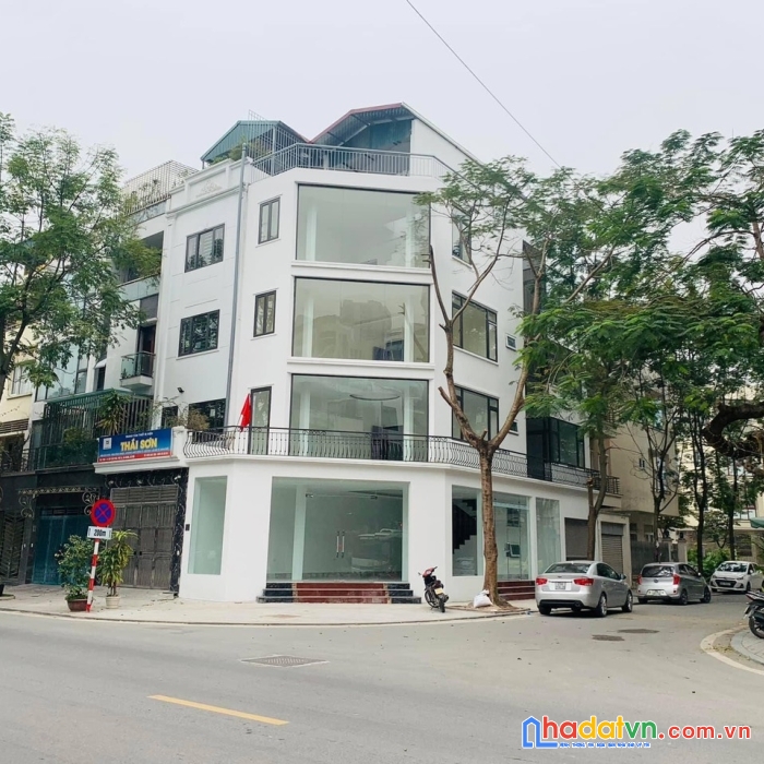 Bán nhà kđt văn quán lô góc kdoanh ô tô  80m2 4tầng mt 18m chỉ hơn 15tỷ.