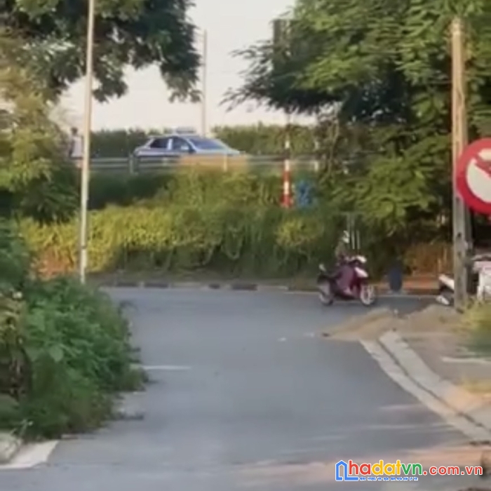 Bán đất_tđc cự khối_o tô tải tránh_62m2_mt 7,5m_4,95 tỷ