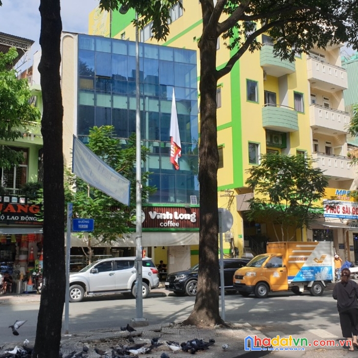Mt 114 đường yersin, p.nguyễn thái bình, quận 1, 8x9m, trệt 3 lầu, st, hđ thuê 80tr/tháng
