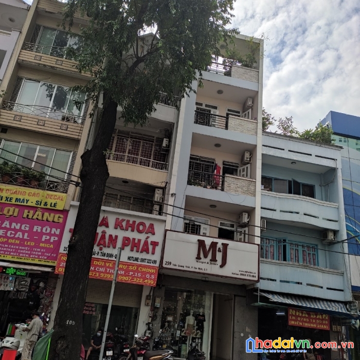 Mt 259 trần quang khải, p. tân định, q.1, 4.3x15m, trệt 5 tầng, thu nhập 120tr/tháng