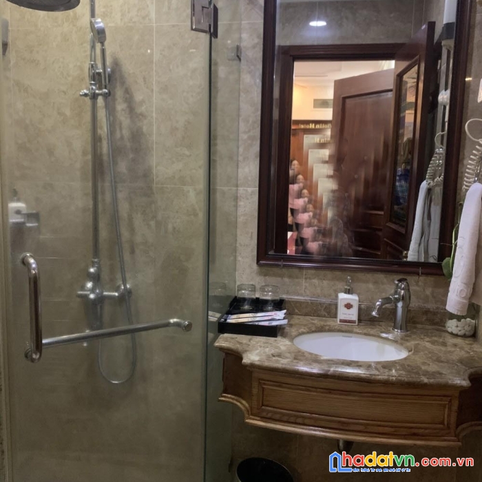 Bán gấp nhà đẹp phố trung kính 16 tỷ hơn tý, dt 72m x 5 tầng, kinh doanh đỉnh
