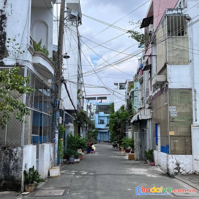 Bán nhà 2 tầng đường lê văn phan, hẻm xe tải, 45m2 chỉ 5.75 tỷ, gần vườn lài, luỹ bán bích