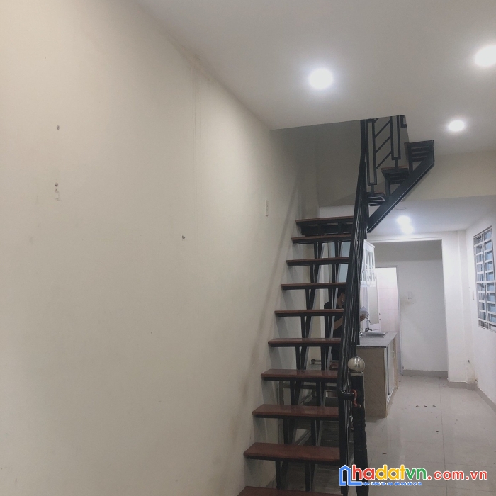 Bán nhà đường số 8, tăng nhơn phú a, ô tô đỗ cửa, shr, chỉ 1 tỷ 95 tl