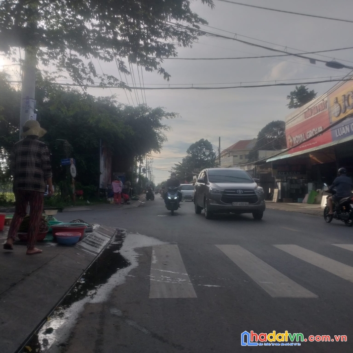 Nhà hóc môn 162m2, gần an sương, 11 tỷ 8 (nat11.8)