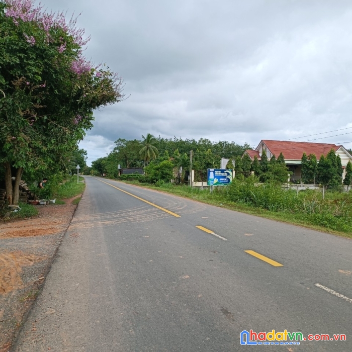 Chính chủ bán 1 công đất vườn đồng khời châu thành tp tây ninh.