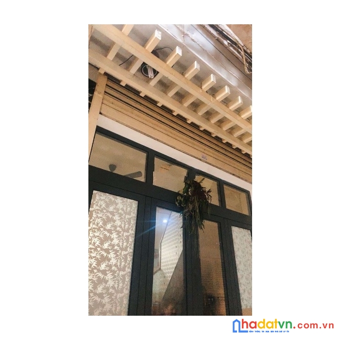 Hẻm 528 điện biên phủ. dt 4m*10m.3 tầng. 6 tỷ