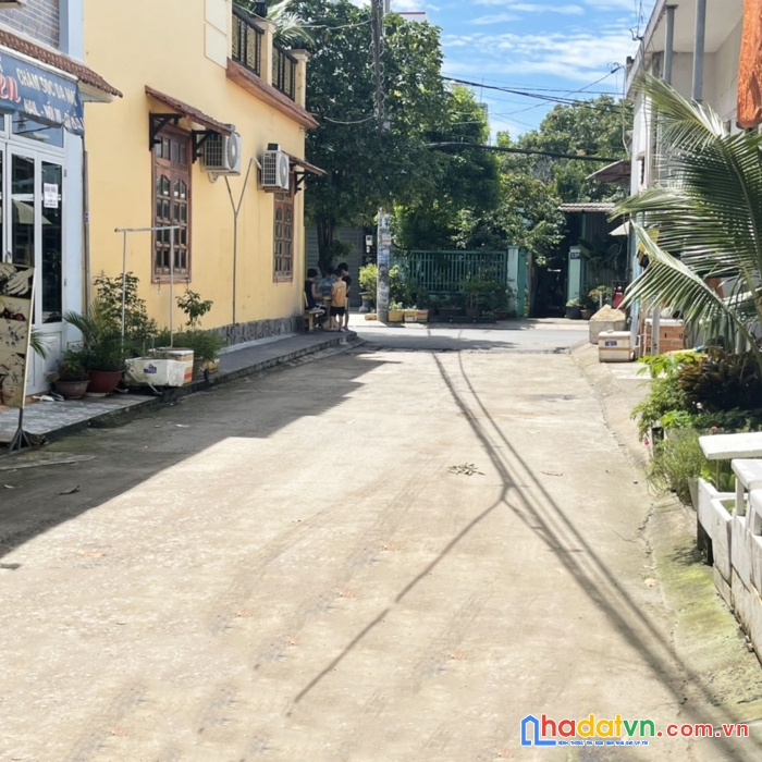 Q12.493. mt đường nhánh hiệp thành 17, gần bến xe bus, dt.65m2, nhỉnh 4 tỷ.
