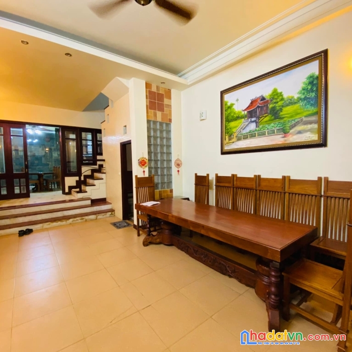 Phân lô vip, vỉa hè ôtô tránh, bán nhà huỳnh thúc kháng, đống đa, oto dừng đỗ ngày đêm, 2 thoáng