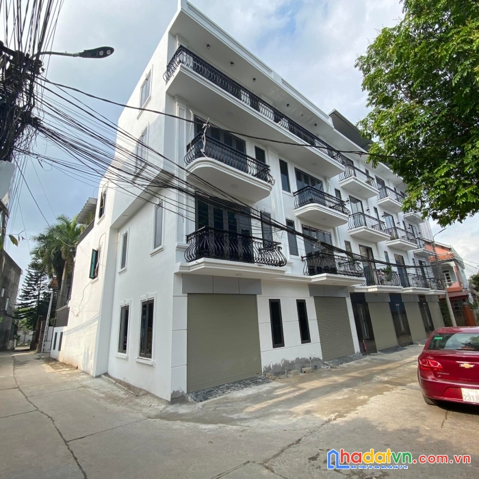 Nhà 4 tầng thiết kế đẹp full nội thất ngay hồ gia sàng,tptn hiếm có khó tìm.