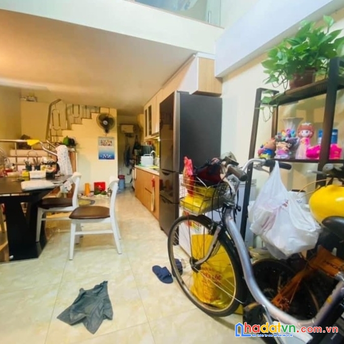 Chính chủ bán nhà hào nam, đống đa, dân xây, ô tô đỗ cửa, 25m2, 2 ngủ rộng