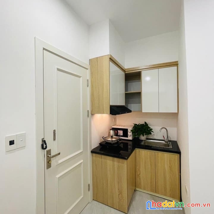 Ccmn phố cầu giấy, oto, lô góc, 8 tầng thang máy, mt 15m, 25 tỷ, lh ms linh 0886288810