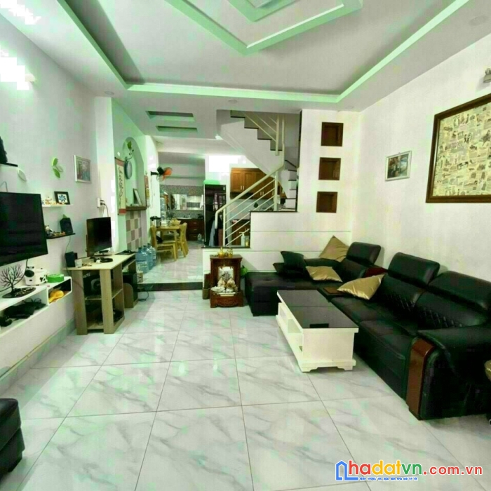 Bán gấp, 3 lầu, bình thạnh, 4 x 12.5m, chỉ 5.9 tỷ, phan văn trị