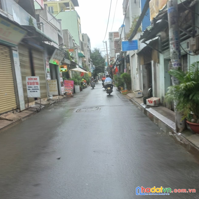 Bán nhà hẻm 6m phú thọ hoà gần trường thpt trần phú, 76m2 nhỉnh 6 tỷ