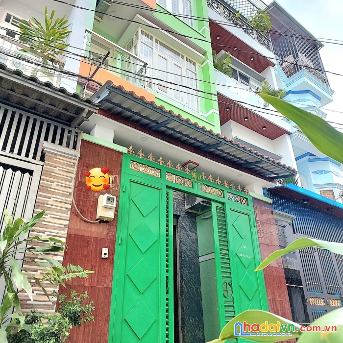 Bán gấp nhà đẹp an ninh p.14, gò vấp.