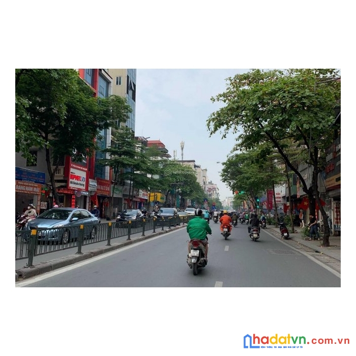 Trung tâm quận - kinh doanh đỉnh - bán nhà mặt phố nguyễn lương bằng