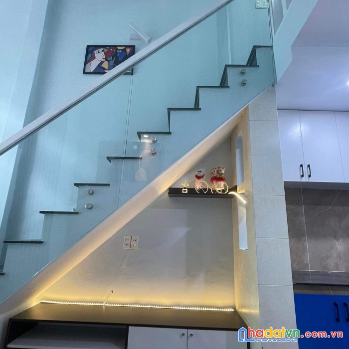 Bán nhà hxh quận 6 đường minh phụng-5.6mx7m-chỉ 3 tỷ 98