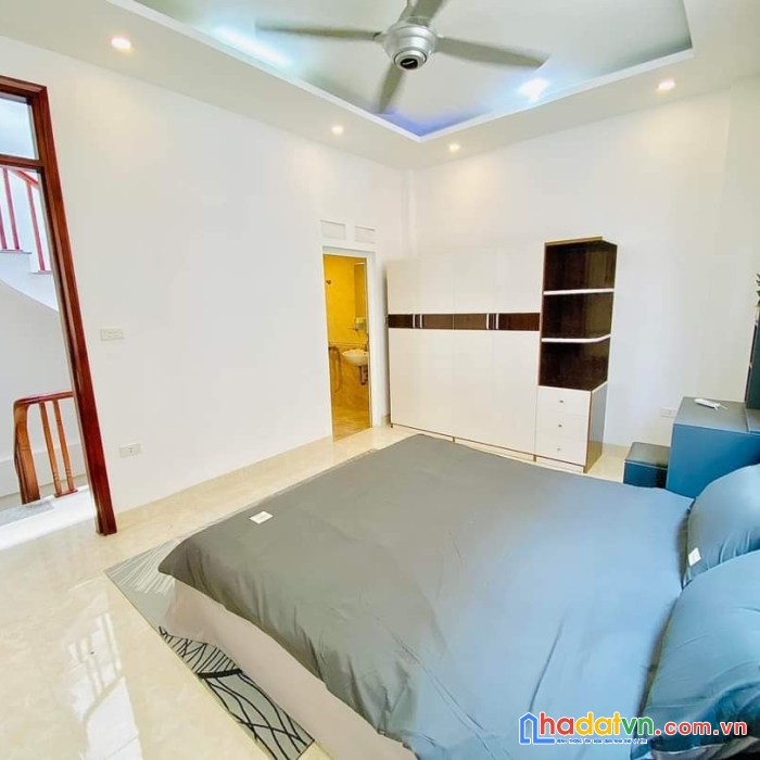Bán nhà phố dịch vọng ngõ thông ô tô tránh nhỉnh 7 tỷ
