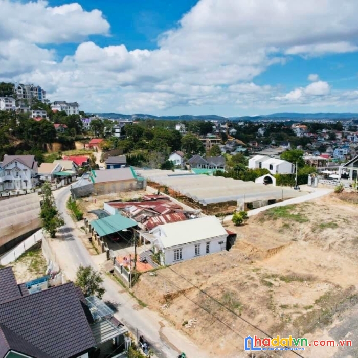 Đất biệt thự trung nhiều khách sạn ,villa đẹp trung tâm đà lạt
