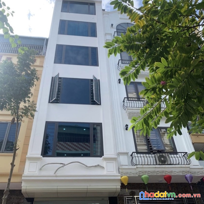 Bán nhà phân lô vip linh lang 7 tầng thang máy- 53m- nhỉnh 9 tỷ