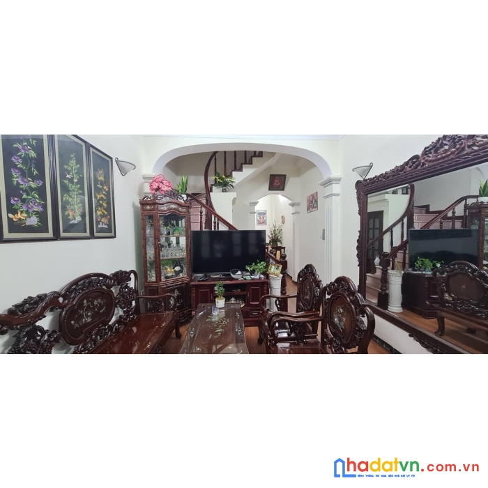 Phố nguyễn trãi, lô góc, 38m, 4 tầng, mt 4.5m, ngõ thông, kd, gần ô tô, 3.8 tỷ. '0975124520