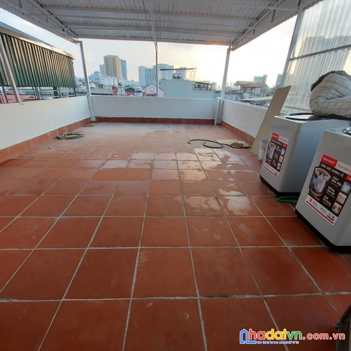 Ccmn hai bà trưng, 24 phòng thang máy, dòng tiền 1.4 tỷ, 120m2, 18 tỷ 200, lh ms linh