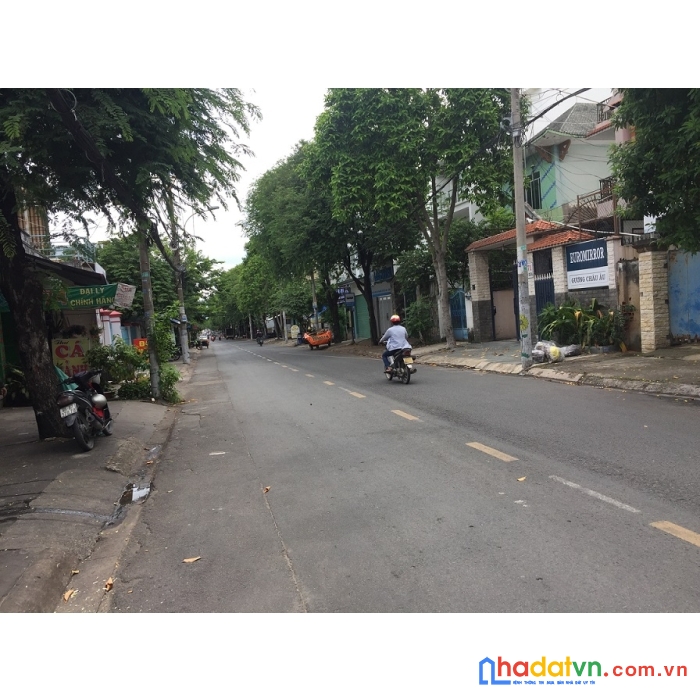 Chỉ 9 tỷ 990 có ngay nhà đẹp đại lộ 3 phước bình q.9