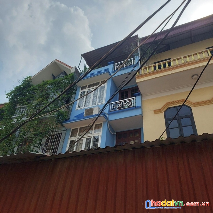Bán nhà hoa lâm, ngô gia tự, 65m2 x  5 tầng, có sân trước nhà, 2 thoáng, ô tô,  nhỉnh  5 tỷ