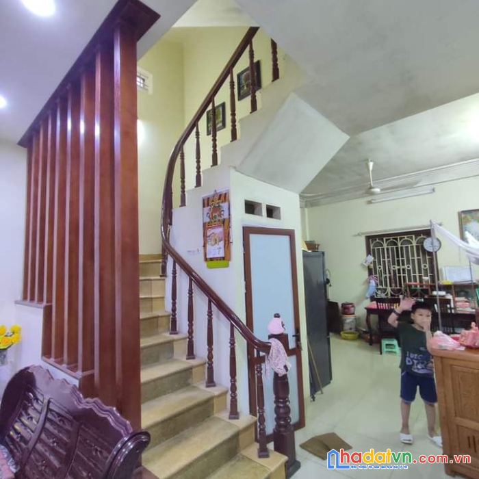 Khoái khoái !! chảy nước miếng - bán nhà -cầu giấy -mỹ đình-yên hòa - dt 27 m2 - 3.5 t -giá 2.3t