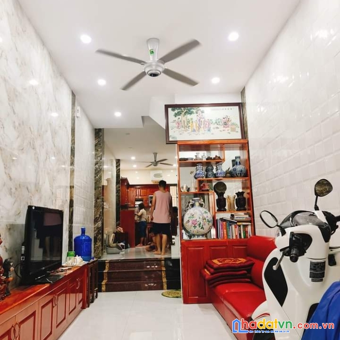 Bán nhà phố  vạn phúc, 40m2, 3 tầng,  ô tô đỗ cửa, kinh doanh tốt  , giá 4.47 tỷ