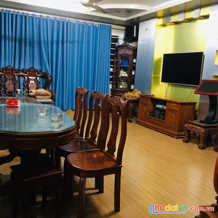 Bán nhà phố thái thịnh (đống đa). dt 46m2 x 6 tầng x 4.7m. giá 8.5 tỷ.
nhà lô góc 2 mặt thoáng -