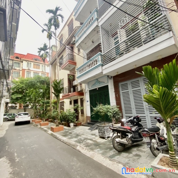 Bán nhà phố vĩnh phúc, quận ba đình, 54m2, mt6m, giá 11,5 tỷ 933705193