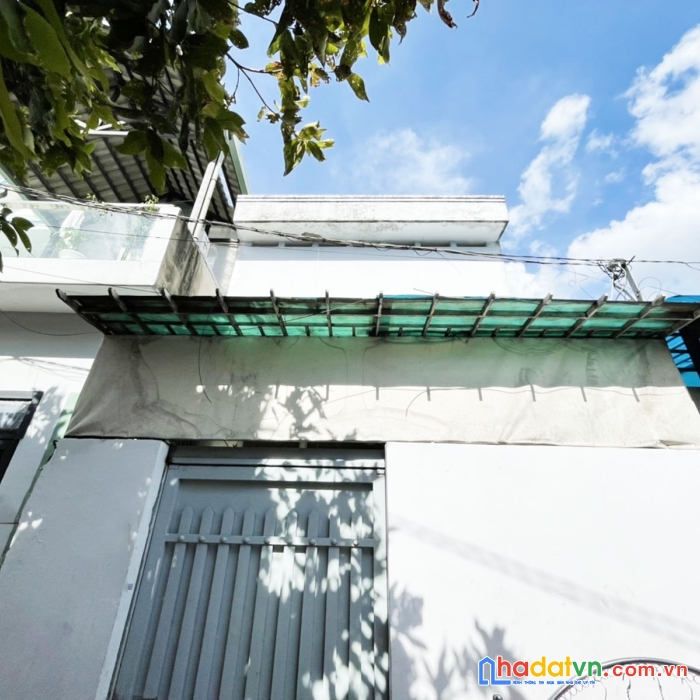 Q12.365. hẻm 1\ ngắn, tân chánh hiệp 21 q12, giáp gò vấp, dt.60m2, 3 pn, nhỉnh 3 tỷ.