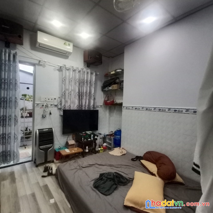 Bán nhà hxh bà hom quận 6 chính chủ lâu nămngang 6,5m nhỉnh 4 tỷ