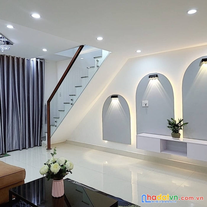 Nhà full nội thất cao cấp,  cực đẹp 3 mặt kiệt, lý thái tổ , thanh khê