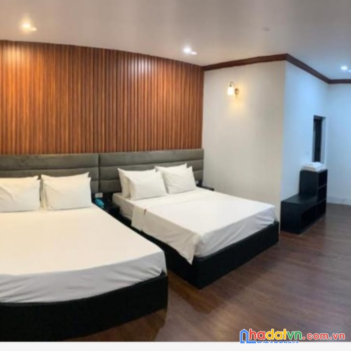 Bán nhà trần phú mỗ lao, plo ô tô tránh , kd, 180m2, 8t, 1 hầm, 11m tiền, 30 tỷ.