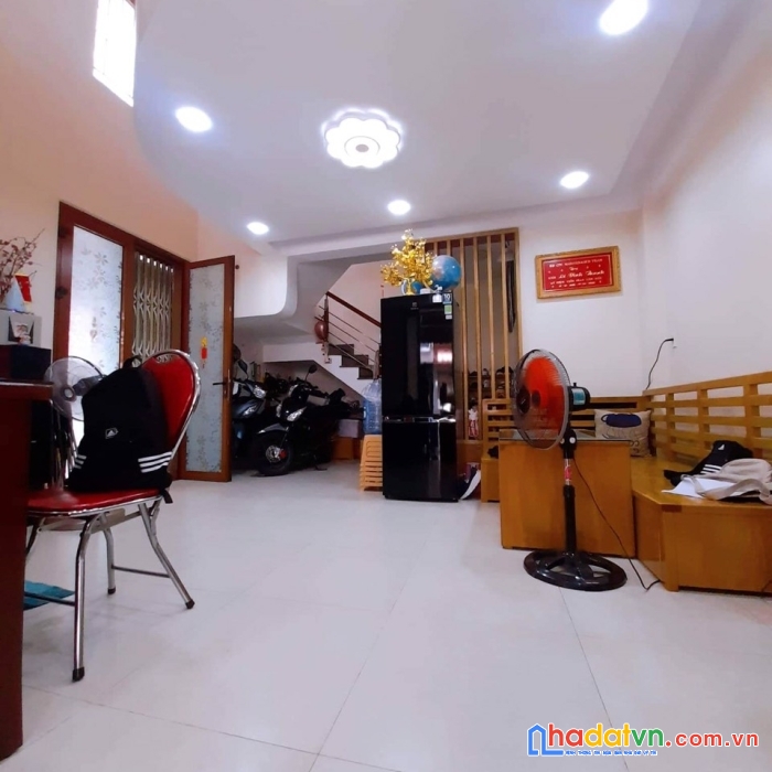 Bán nhà hẻm xe hơi, nguyễn biểu, q5, 3l, chỉ có  9.5 tỷ