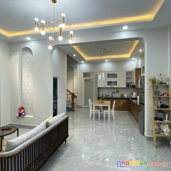 Bán nhà hẻm xe hơi nguyễn trung trực đà lạt